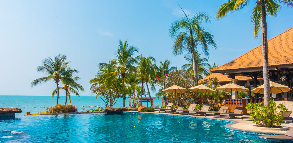 Hostfully Partners with Smartness to Evolve Vacation Rental Pricing and Guest Engagement
