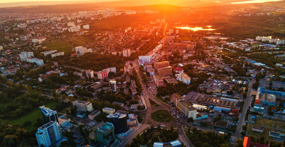 IHG Hotels & Resorts Expands Bengaluru Portfolio with Dual Signing at KIADB Aerospace Park