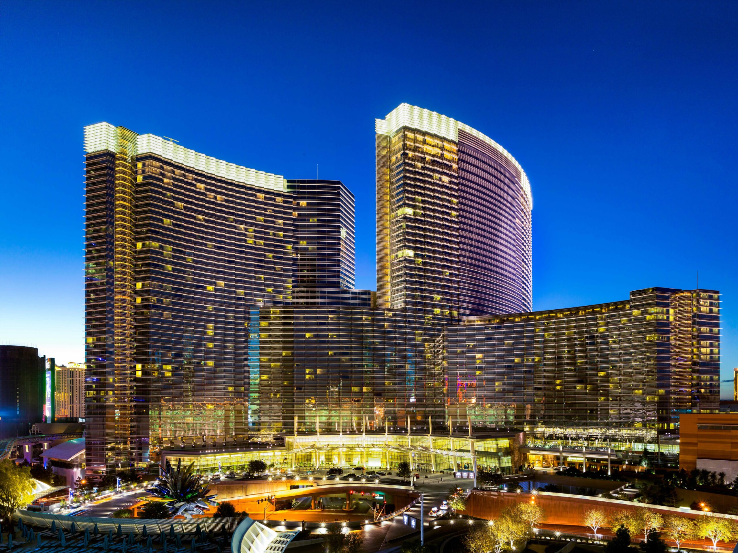 IHG Hotels & Resorts Debuts Noted Collection in Japan with Dual Tokyo Signings